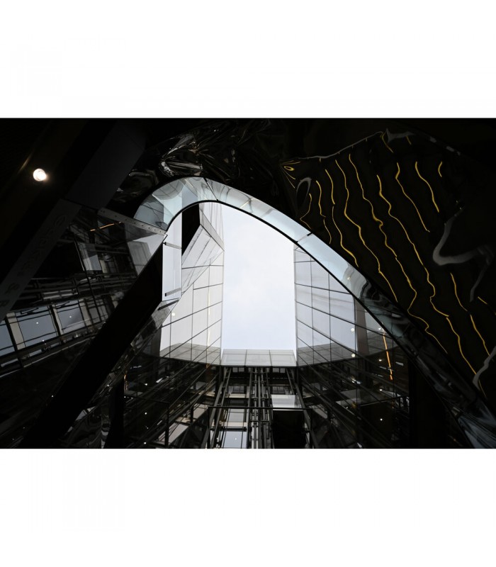 لنز نیکون مدل NIKKOR Z 26mm f/2.8