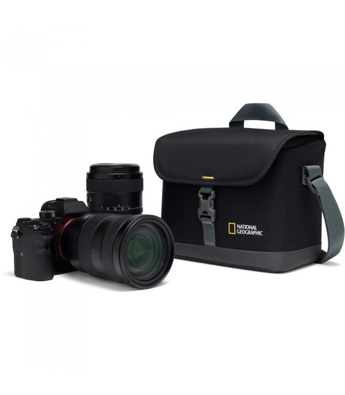 کیف شانه‌آویز نشنال جئوگرافیک مدل NG E2 2370 - اندازه مدیوم رنگ مشکی