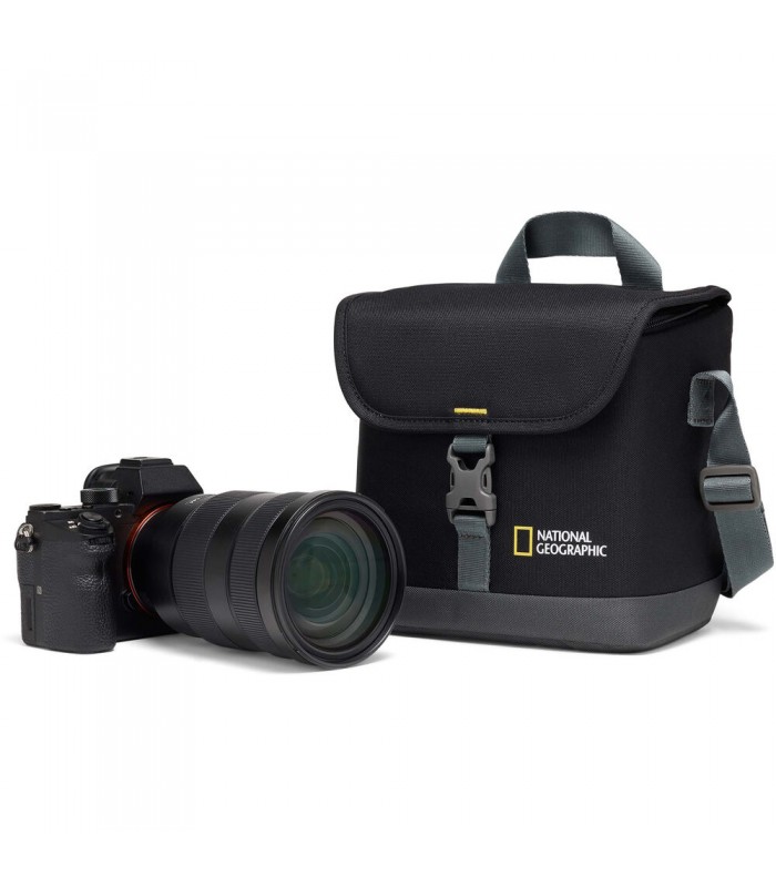 کیف شانه‌آویز نشنال جئوگرافیک مدل NG E2 2360 - اندازه اسمال رنگ مشکی