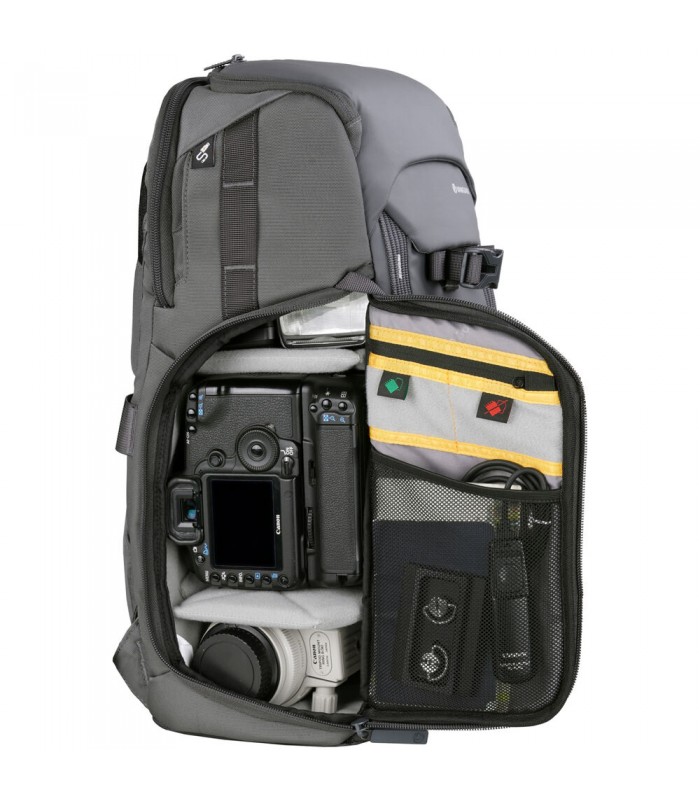 کوله پشتی دوربین ونگارد مدل Vanguard VEO Adaptor S46 رنگ مشکی