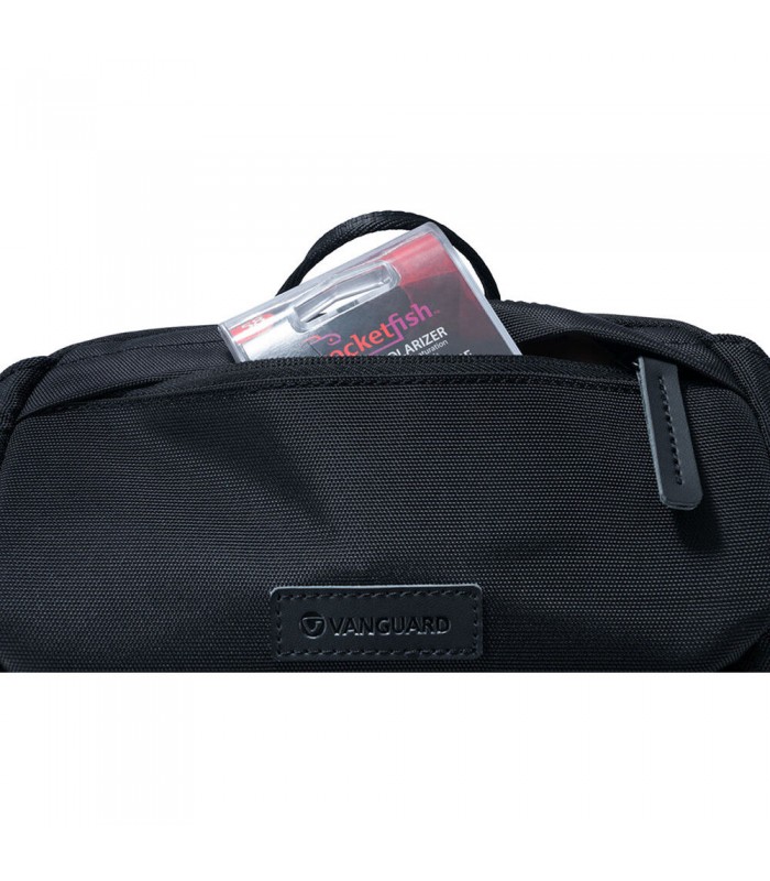 کیف شانه‌آویز دوربین ونگارد مدل Vanguard VEO GO 24M رنگ مشکی