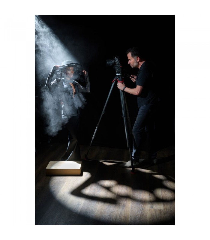 دوربین عکاسی بدون آینه نیکون مدل Nikon Z8