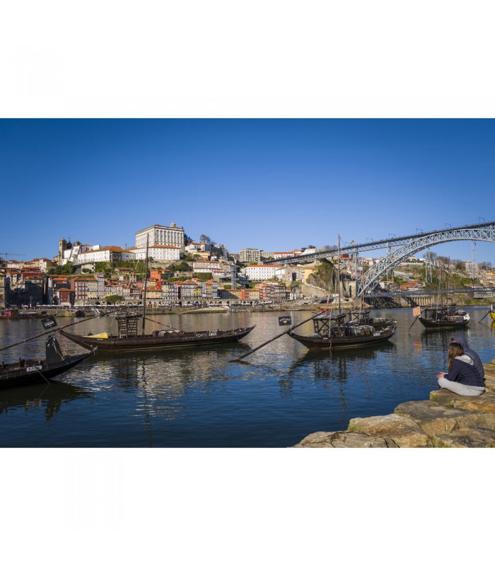 دوربین بدون آینه لایکا مدل Leica Q3