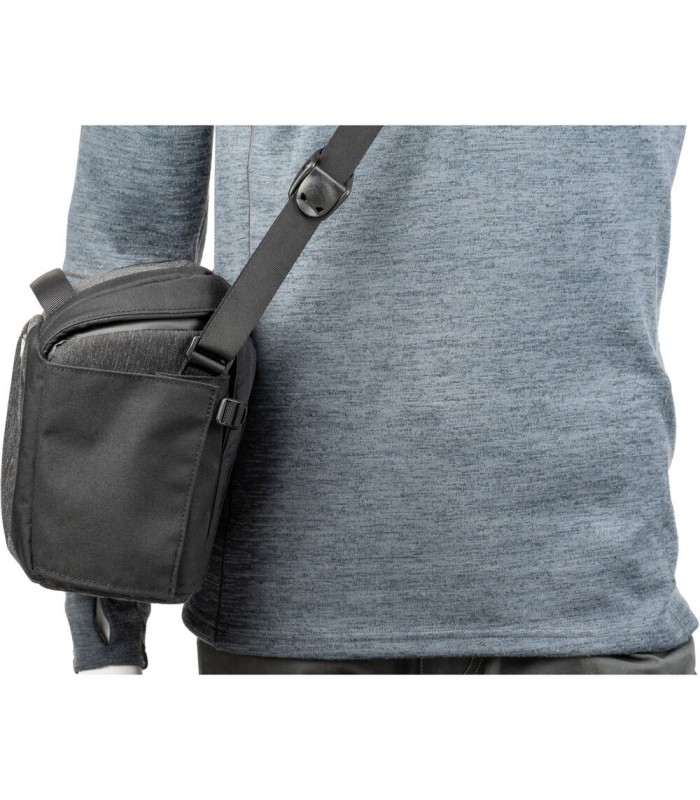 کیف شانه‌آویز Think Tank مدل SpeedTop 10