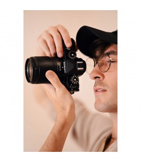 قیمت دوربین بدون آینه نیکون مدل Nikon Zf به همراه لنز ۷۰-۲۴ میلی‌متری f/4 - پیکسل