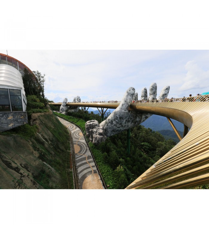 لنز کانن مدل RF-S 10-18mm f/4.5-6.3 IS STM