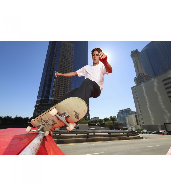 لنز کانن مدل RF-S 10-18mm f/4.5-6.3 IS STM