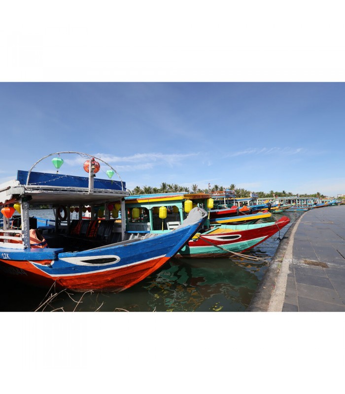 لنز کانن مدل RF-S 10-18mm f/4.5-6.3 IS STM