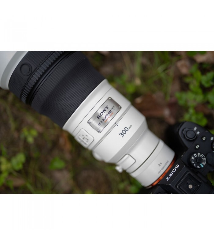 لنز سونی مدل FE 300mm f/2.8 GM OSS