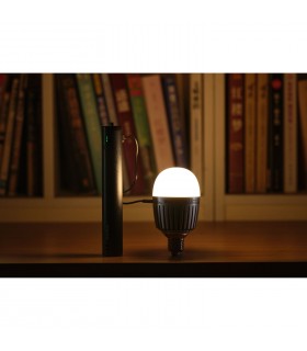 لامپ آر‌جی‌بی گودکس مدل Godox C7R KNOWLED RGBWW Creative Bulb Light