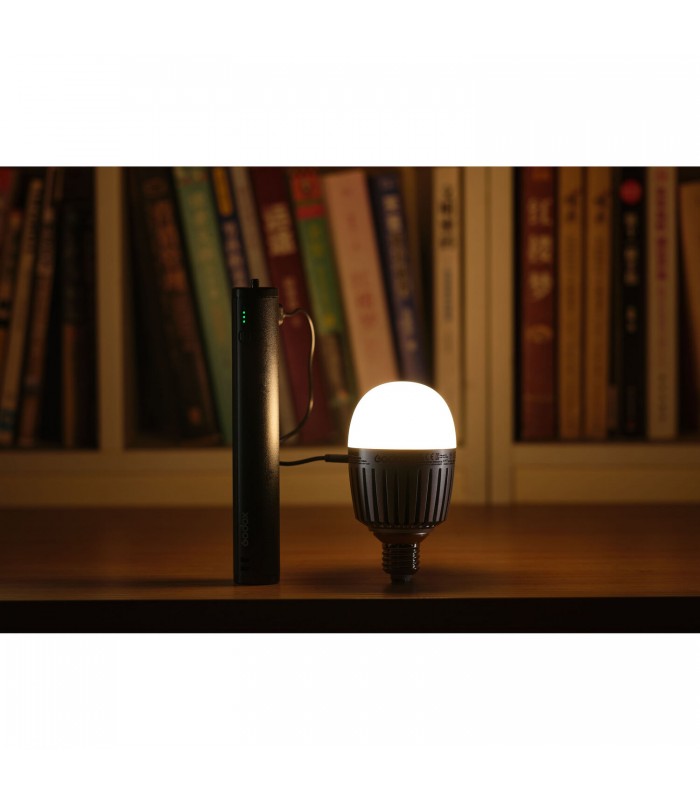 لامپ آر‌جی‌بی گودکس مدل Godox C7R KNOWLED RGBWW Creative Bulb Light