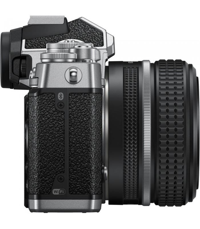 دوربین بدون آینه نیکون Nikon Z fc به همراه لنز NIKKOR Z 28mm f/2.8 SE
