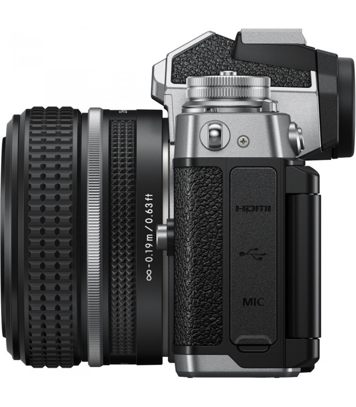 دوربین بدون آینه نیکون Nikon Z fc به همراه لنز NIKKOR Z 28mm f/2.8 SE