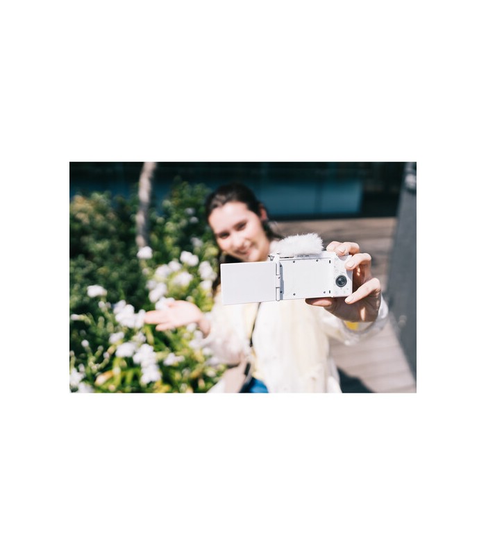 دوربین بدون آینه سونی مدل ZV-E10 رنگ مشکی