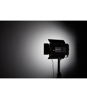 پنل ال ای دی گودکس مدل Godox P200Bi Bi-Color