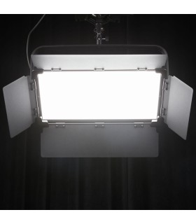 پنل ال ای دی گودکس مدل Godox P200Bi Bi-Color