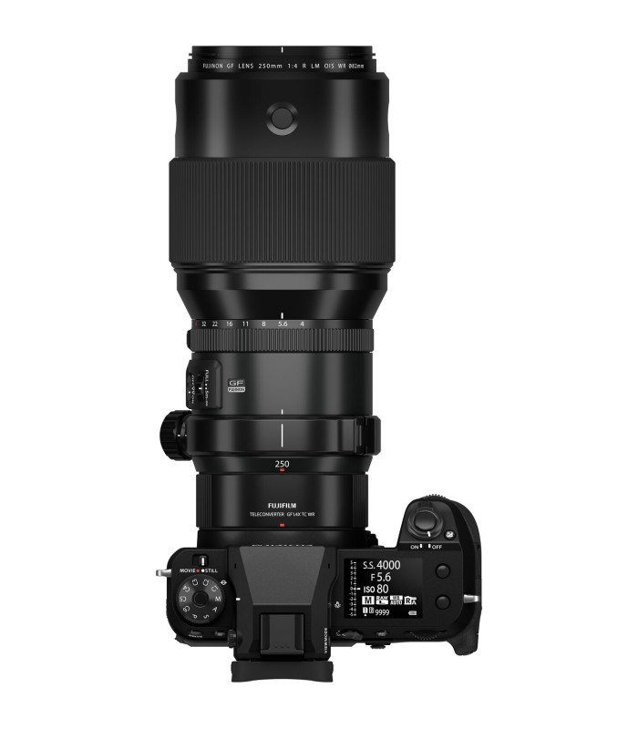 دوربین بدون‌آینه مدیوم فرمت فوجی‌فیلم مدل FUJIFILM GFX 100S II