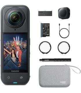 دوربین ورزشی اینستا ۳۶۰ اسنشیال باندل مدل Insta360 X5 Essentials Bundle