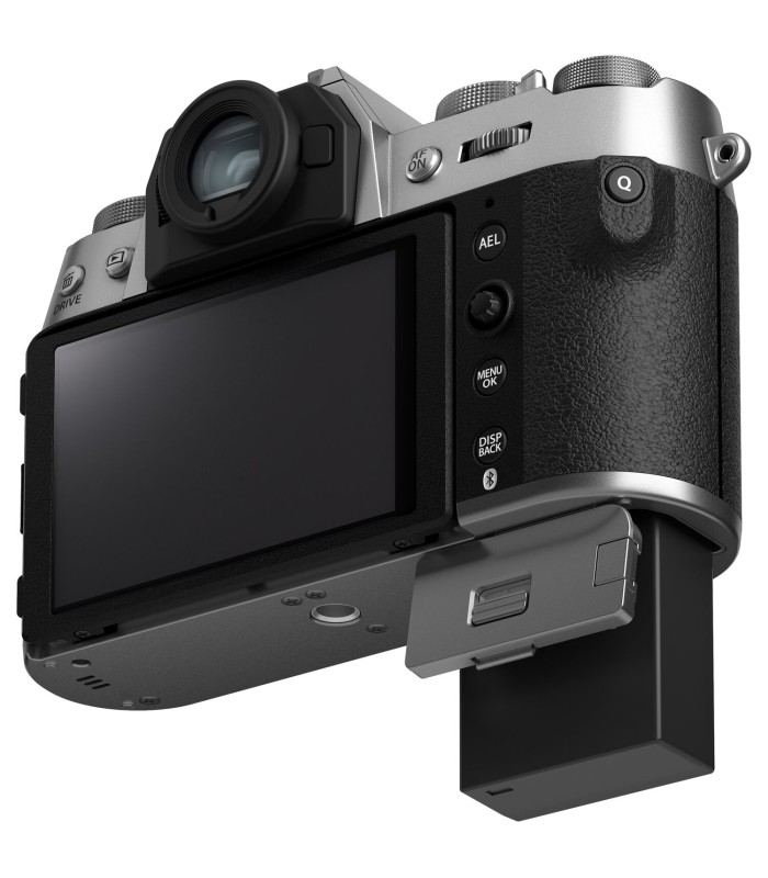 دوربین بدون‌آینه فوجی‌فیلم مدل FUJIFILM X-T50 به همراه لنز XC 15-45mm f/3.5-5.6 - رنگ نقره‌ای