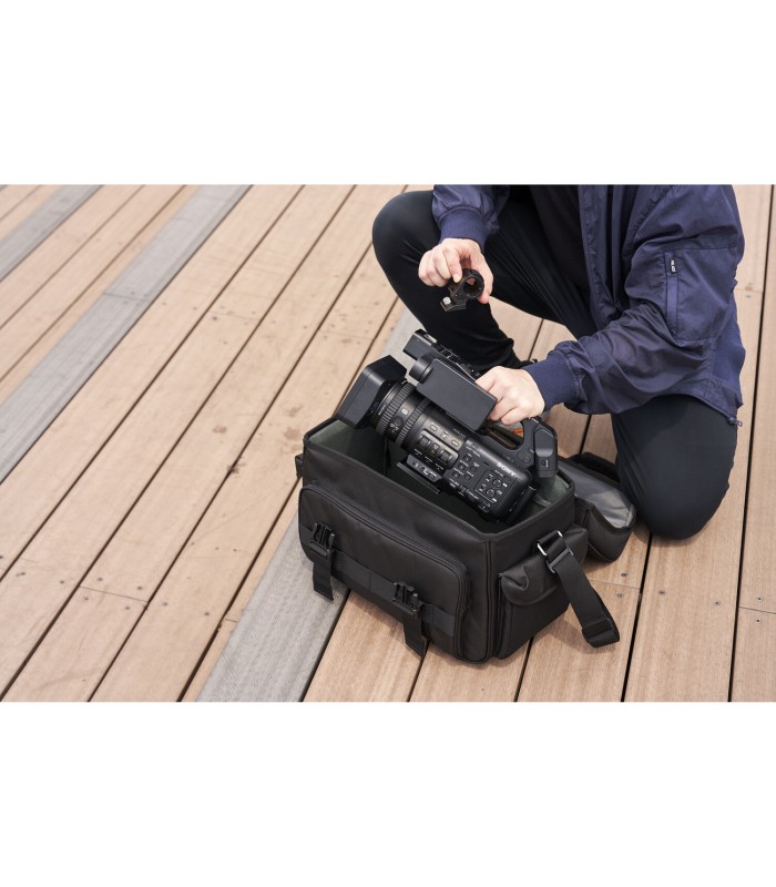 دوربین فیلمبرداری حرفه‌ ای سونی مدل Sony HXR-NX800 4K