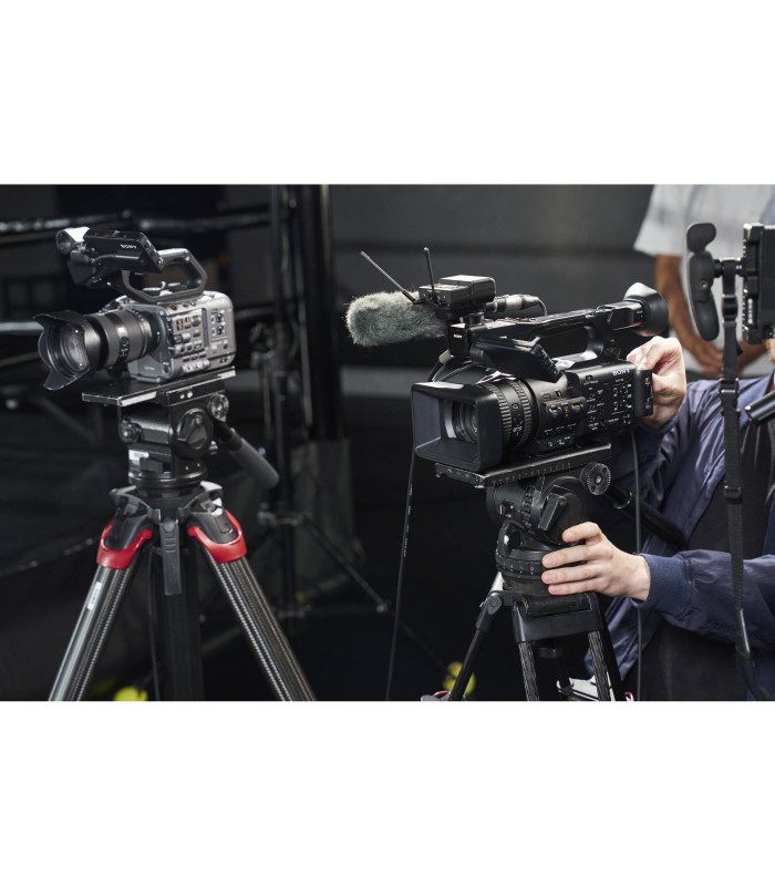 دوربین فیلمبرداری حرفه‌ ای سونی مدل Sony HXR-NX800 4K