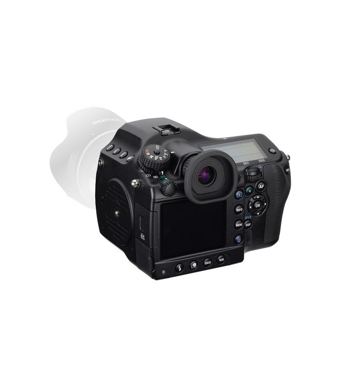 دوربین مدیوم فرمت پنتاکس مدل Pentax 645D