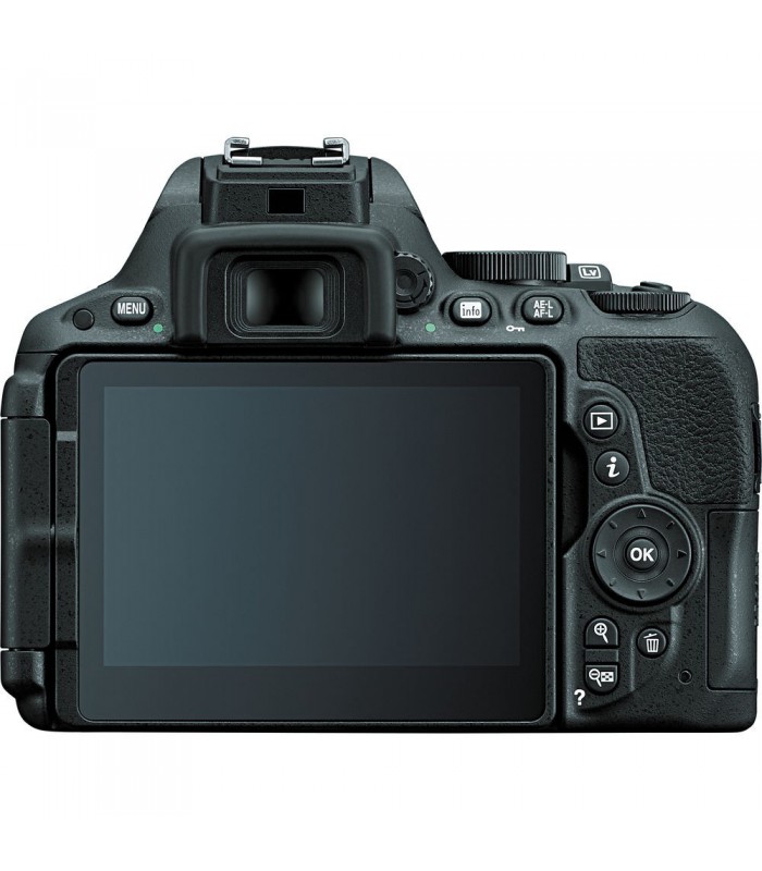 Nikon D5500 + 18-55