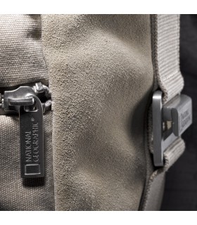 NG P2030 Slim Shoulder Bag For mirrorles camera & IPAD