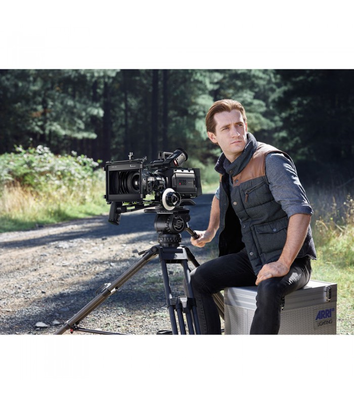 Blackmagic Design URSA Mini 4.6K Digital Cinema Camera (EF-Mount)