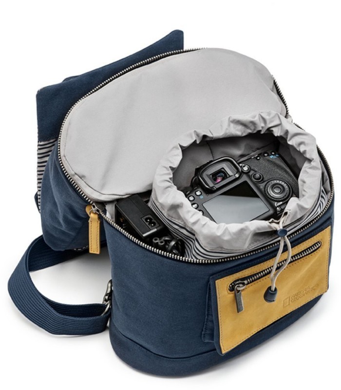 National Geographic NG MC 4550 Medium Sling for Personal Gear, Laptop & DSLR