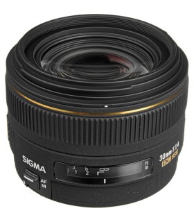 Sigma 30mm f1.4 EX DC HSM - Canon Mount