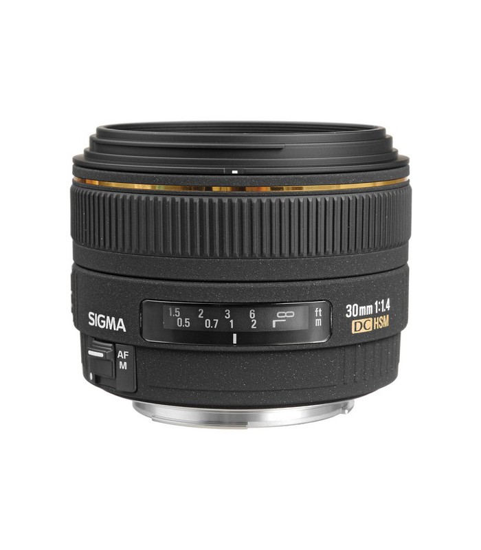 Sigma 30mm f1.4 EX DC HSM - Canon Mount