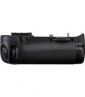 Nikon MB-D11 Multi Power Battery Pack