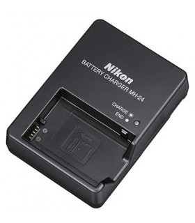 Nikon MH-24 Quick Charger