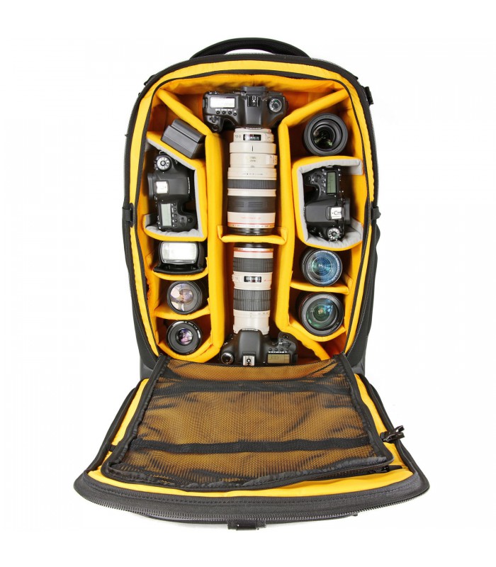 Vanguard Alta Fly 62T Roller Bag