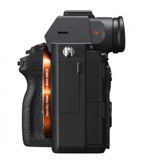 دوربین بدون آینه سونی مدل Alpha a7R III