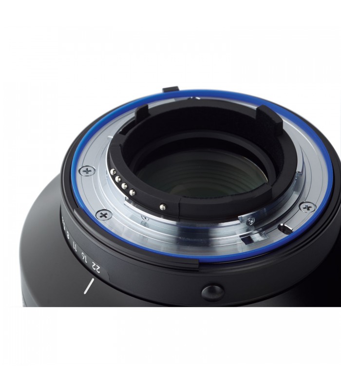 لنز زایس مدل Milvus 135mm f/2 ZE مانت F نیکون