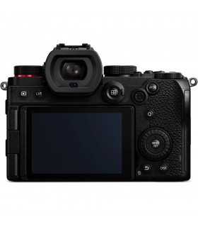 قیمت دوربین بدون آینه پاناسونیک مدل Lumix DC-S5 با لنز۶۰-۲۰، بررسی و خرید - پیکسل