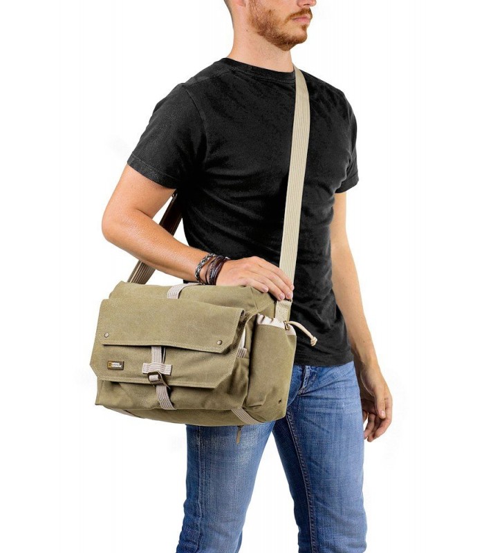 کیف شانه‌آویز نشنال جئوگرافیک مدل Earth Explorer NG 2347