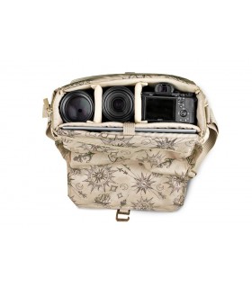 کیف شانه‌آویز نشنال جئوگرافیک مدل Earth Explorer NG 2347