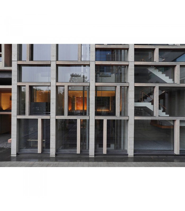 دوربین بدون آینه سونی مدل ZV-E10 رنگ سفید