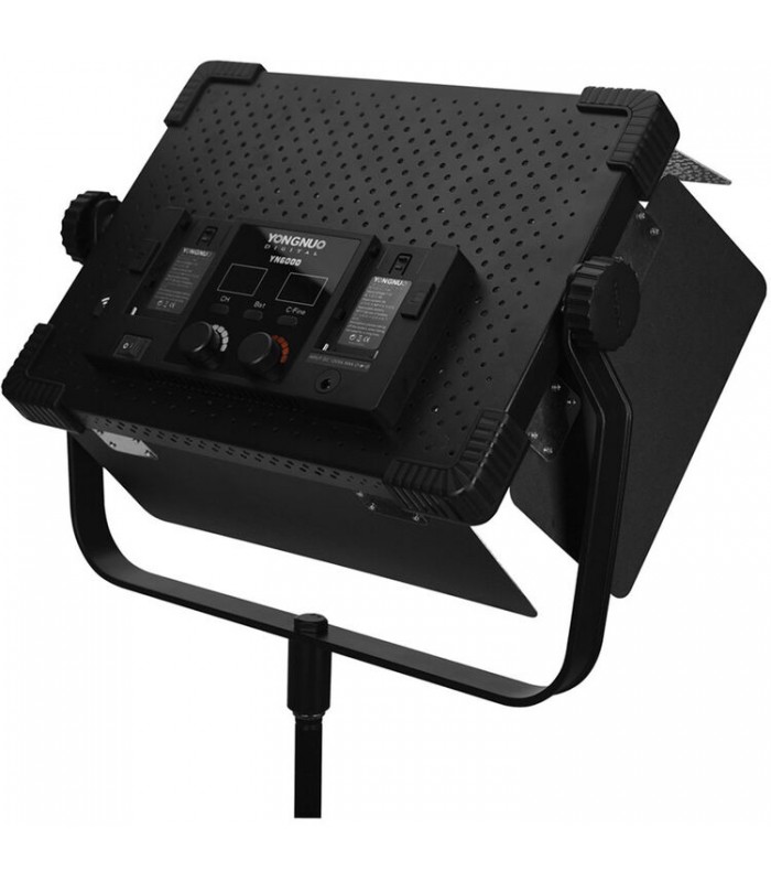 نور پیوسته Yongnuo مدل YN6000 LED به همراه سافت باکس