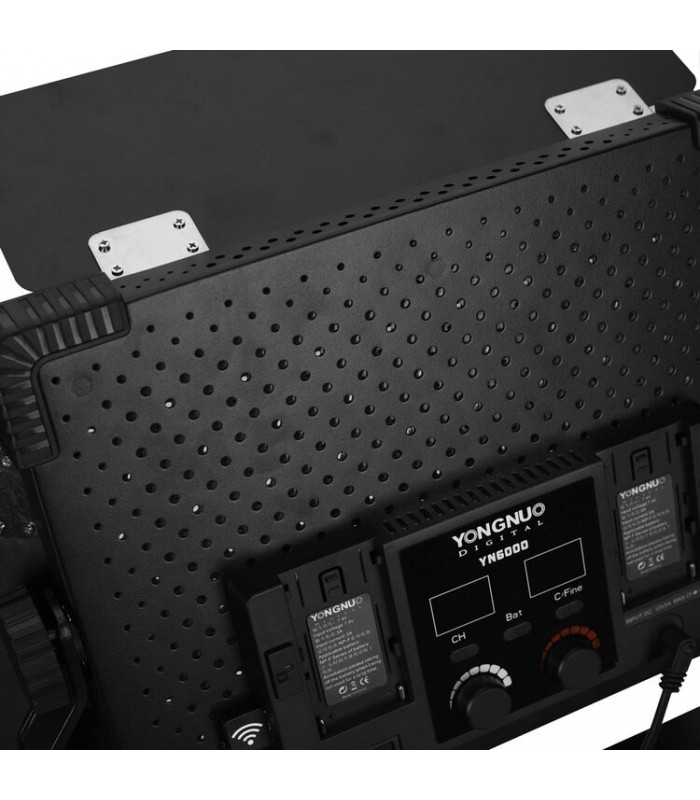 نور پیوسته Yongnuo مدل YN6000 LED به همراه سافت باکس