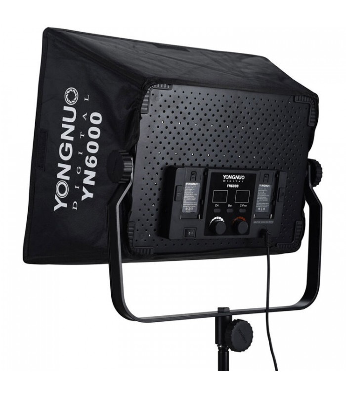 نور پیوسته Yongnuo مدل YN6000 LED به همراه سافت باکس