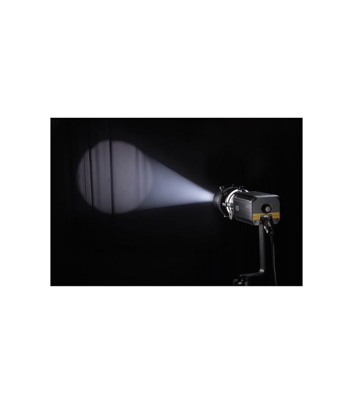 نور LED با قابلیت فوکوس گودوکس مدل Godox S60