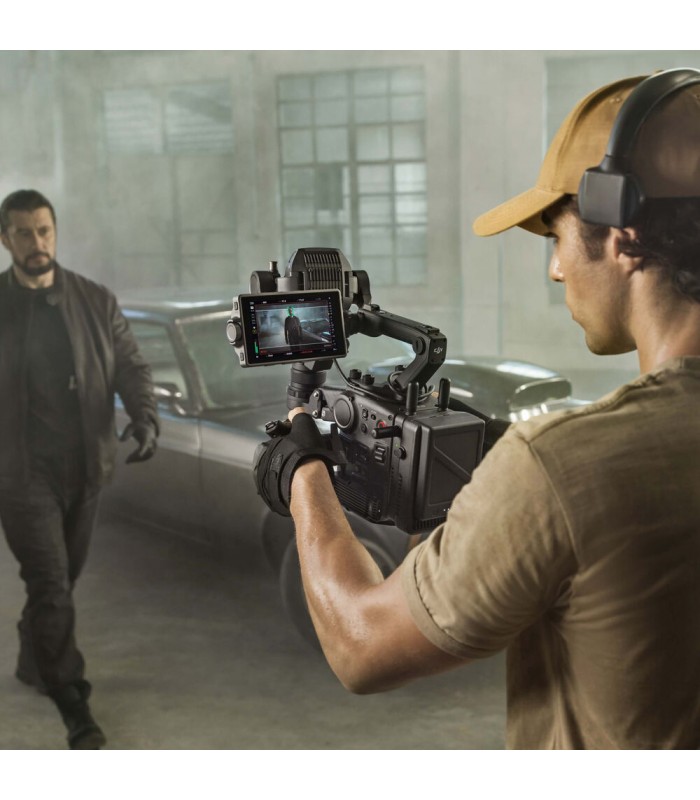 دوربین سینمایی گیمبال دار DJI مدل Ronin 4D 6K-کیت کمبو