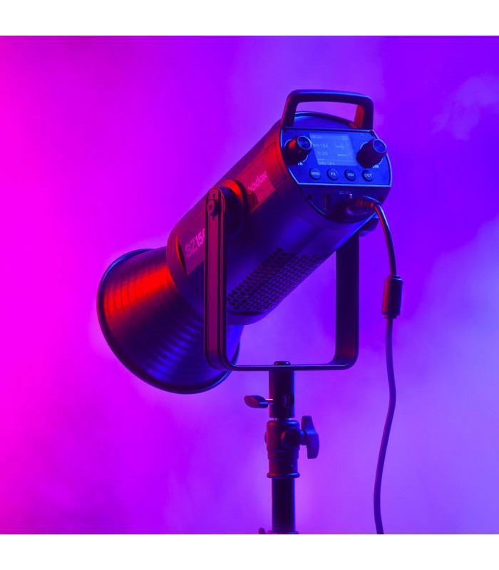 نور LED با قابلیت زوم گودوکس مدل Godox SZ150R