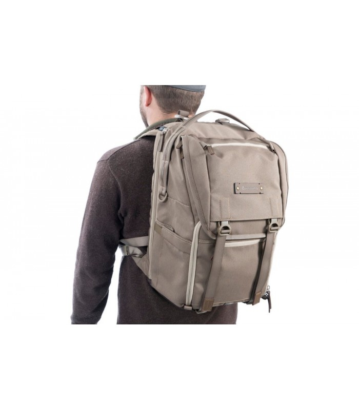 کوله پشتی دوربین ونگارد مدل Vanguard Range 48 رنگ خاکی
