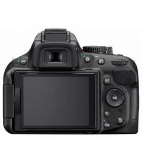 Nikon D5200