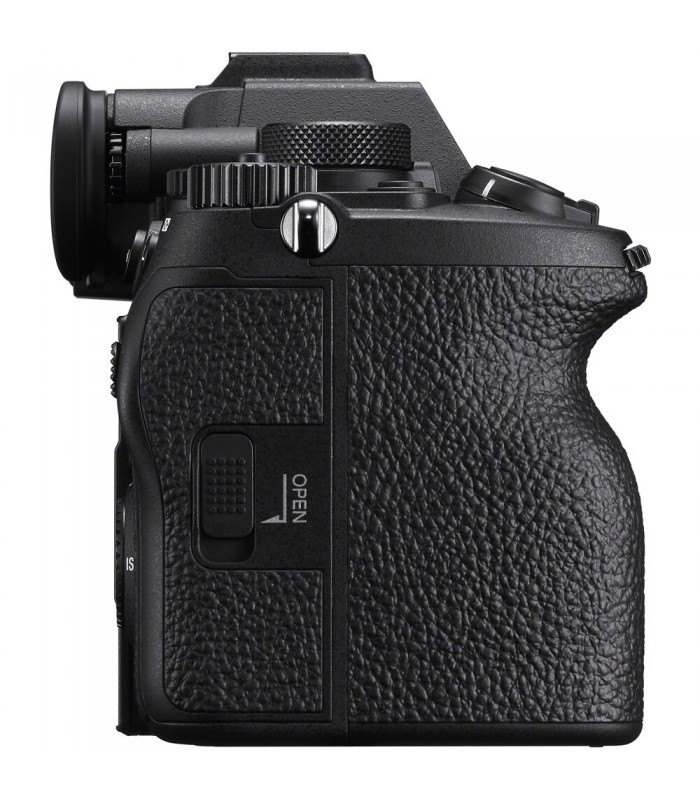 دوربین بدون آینه سونی a7R V - بدنه